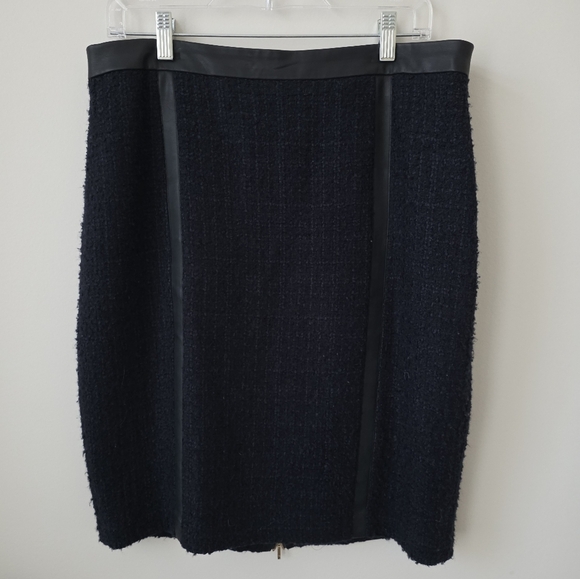 CLUB MONACO | Tweed Pencil Skirt Navy Wool Black Faux Leather Sz 12 - Picture 2 of 6